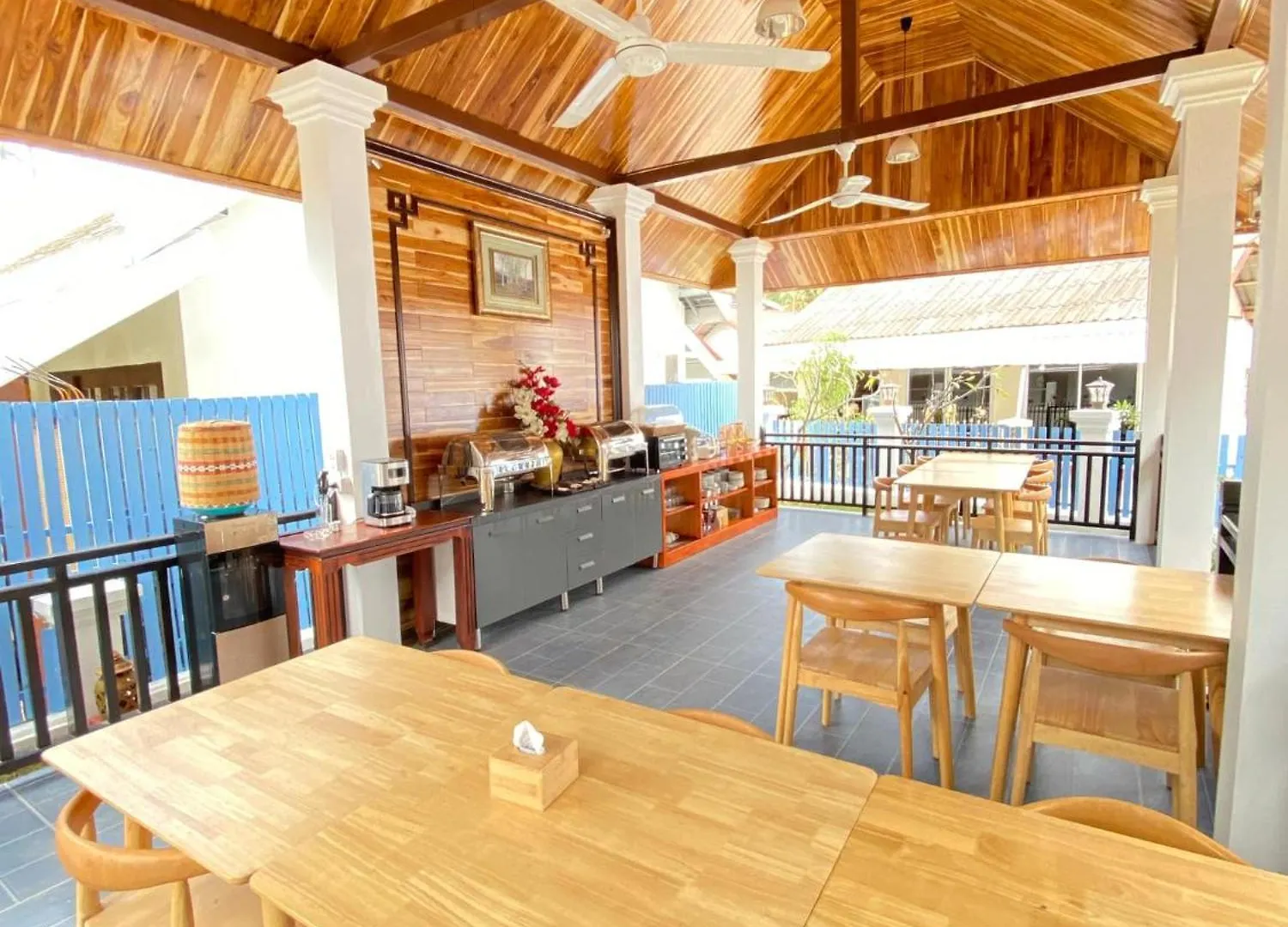 לואנג פרבאנג Sadakham Diamond Hotel 4*, לואנג פרבאנג לאוס